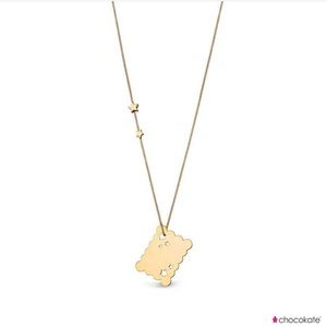 Chocokate biscuit necklace